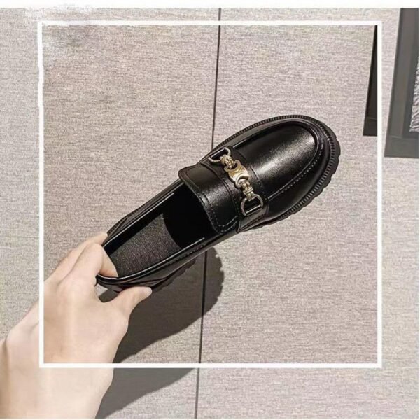 Women's Metal Chain Decor British Style Thick Sole Shiny Leather Penny Loafers, Slip-On Soft Sole Little Black Casual Shoes, Fashion Versatile And Comfortable - Image 2