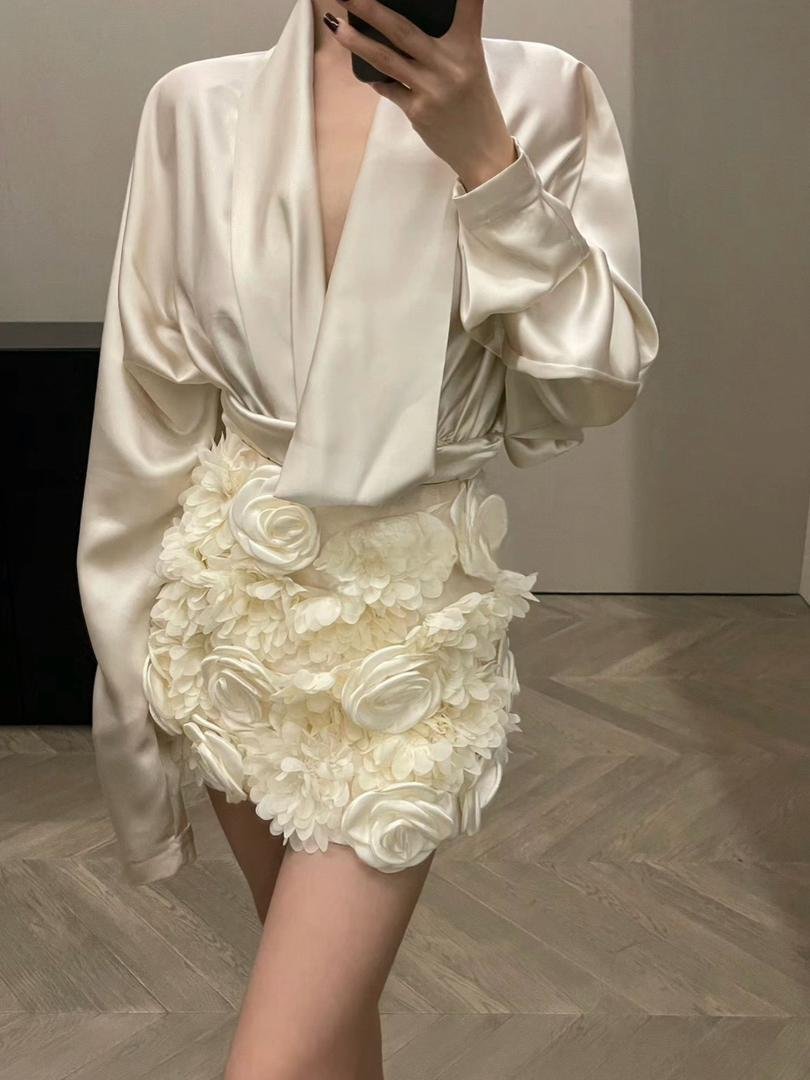 Women’s Short A-Line Skirt, Floral Applique Mini Skirt, Casual Outfit For Fall, White Skirt