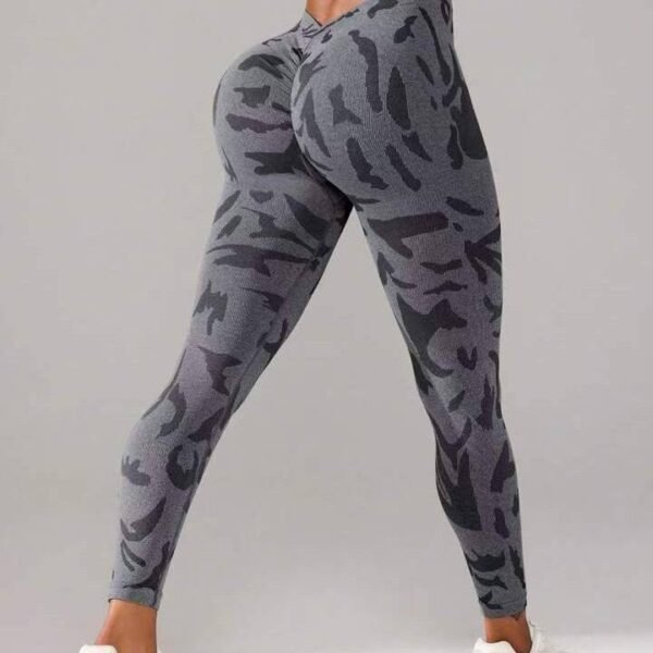 Women's High Waist Pattern Print Seamless Workout Leggings For Daily Fitness - Image 3