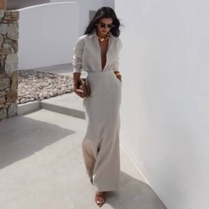 Robe longue neuve avec étiquette Namelazz Limited maxi coupe v nude beige satin taille moyenne M